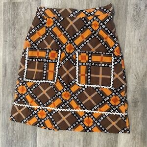 Boho 1960s brown printed skirt with ric rac detail